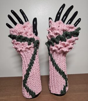 Scaled Gloves